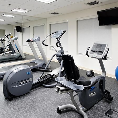 Holiday Inn Express & Suites East Wichita I-35 Andover By Ihg Bagian luar foto