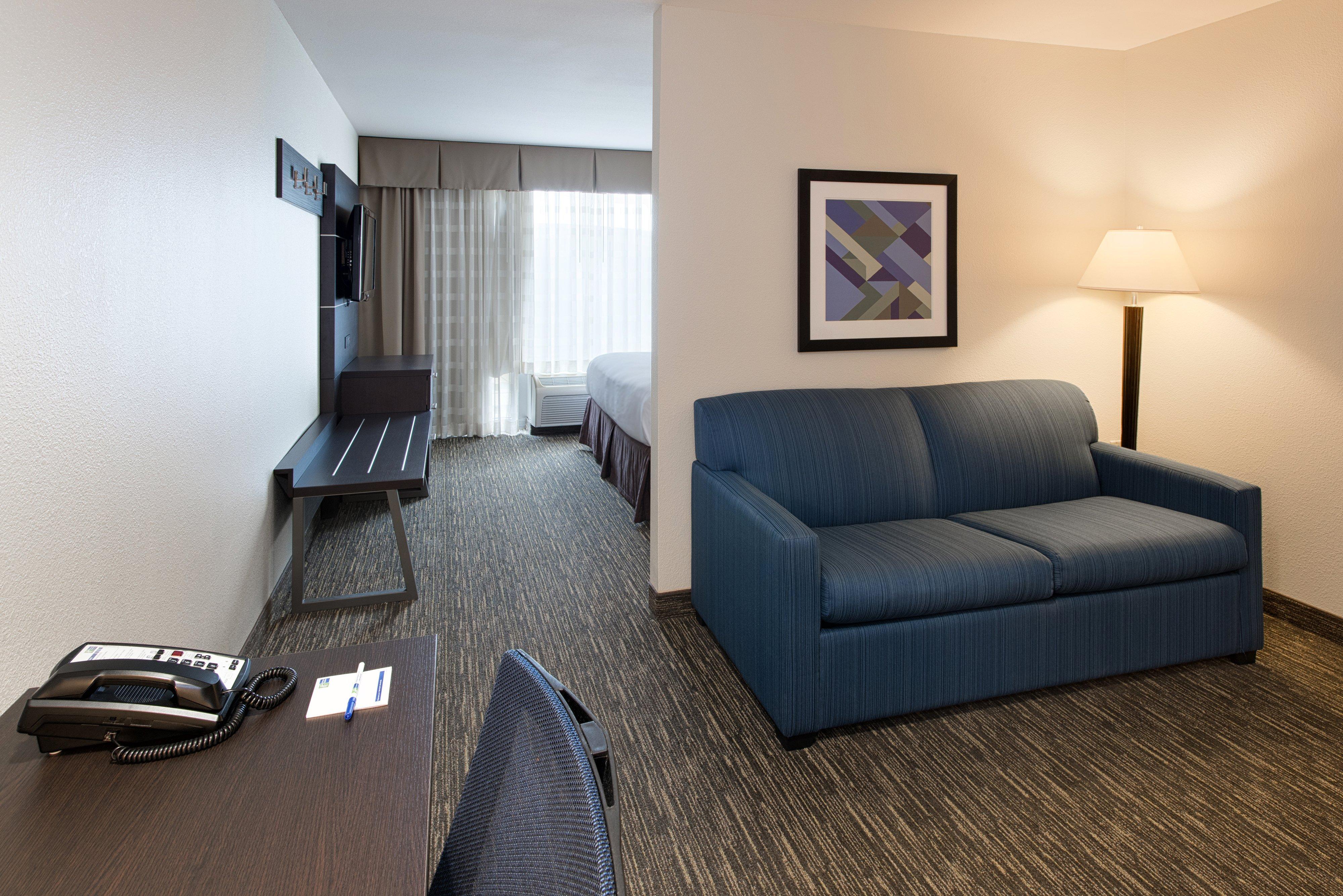 Holiday Inn Express & Suites East Wichita I-35 Andover By Ihg Bagian luar foto