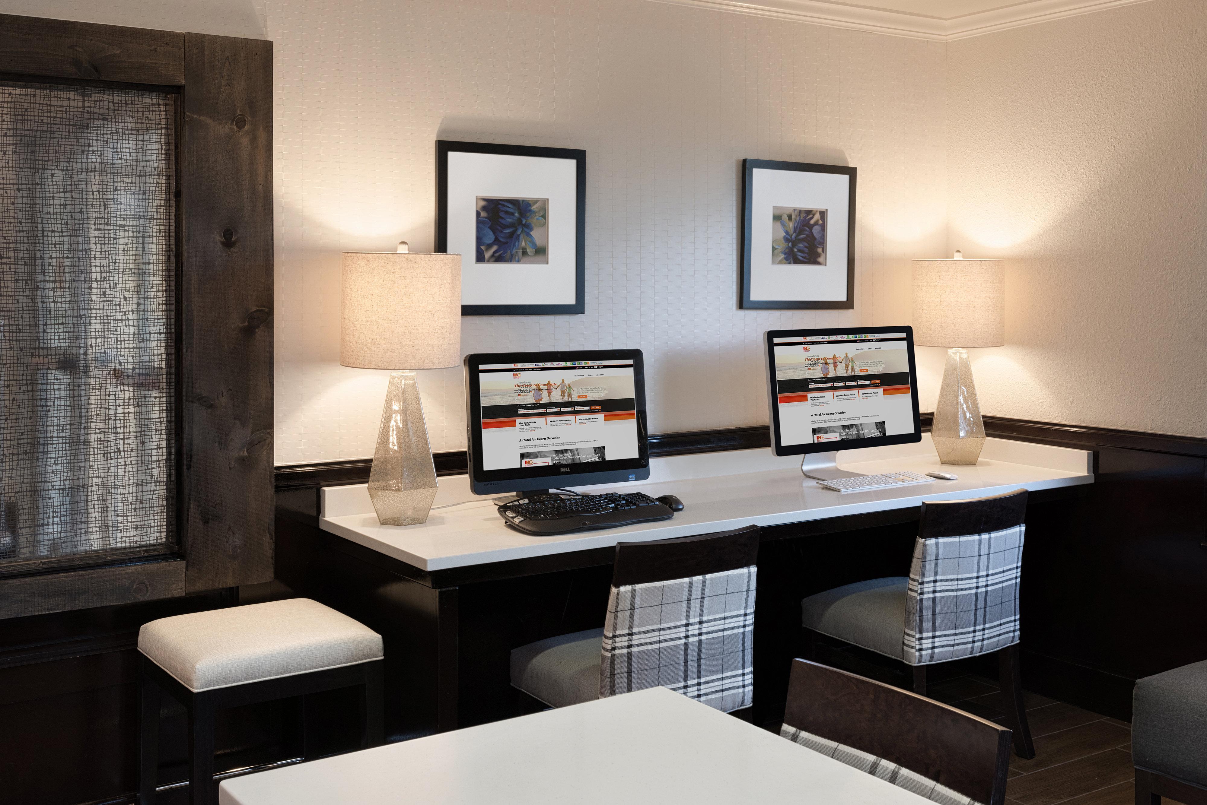 Holiday Inn Express & Suites East Wichita I-35 Andover By Ihg Bagian luar foto