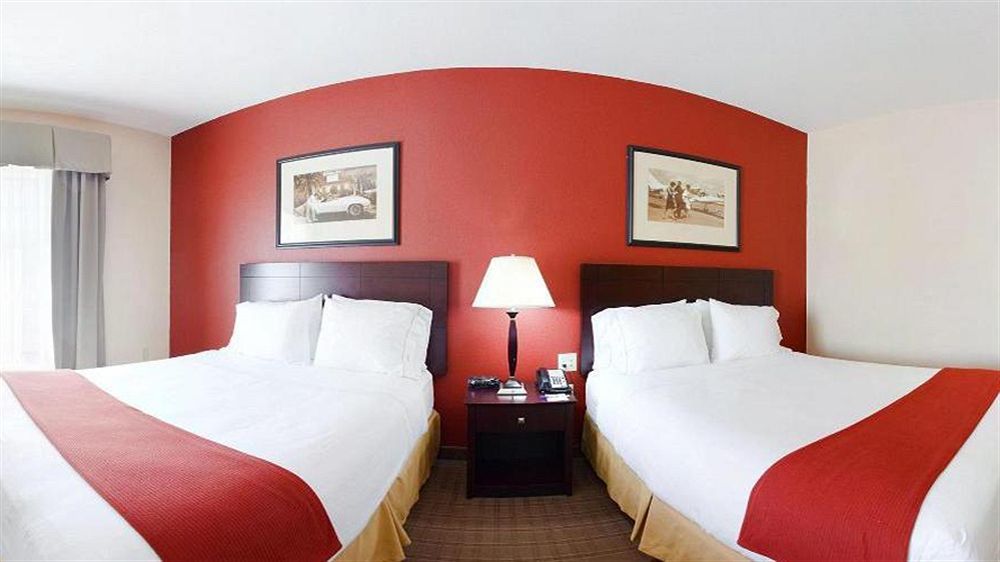 Holiday Inn Express & Suites East Wichita I-35 Andover By Ihg Bagian luar foto